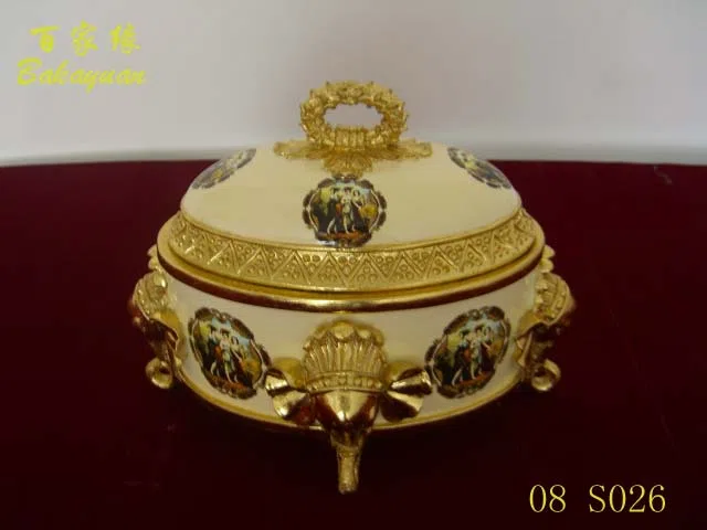 Mixed catalogues and selections S026
