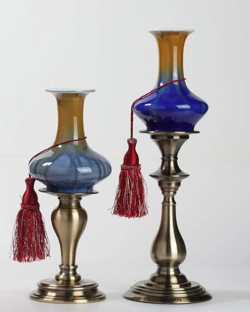 Candle holders and candelabras 27