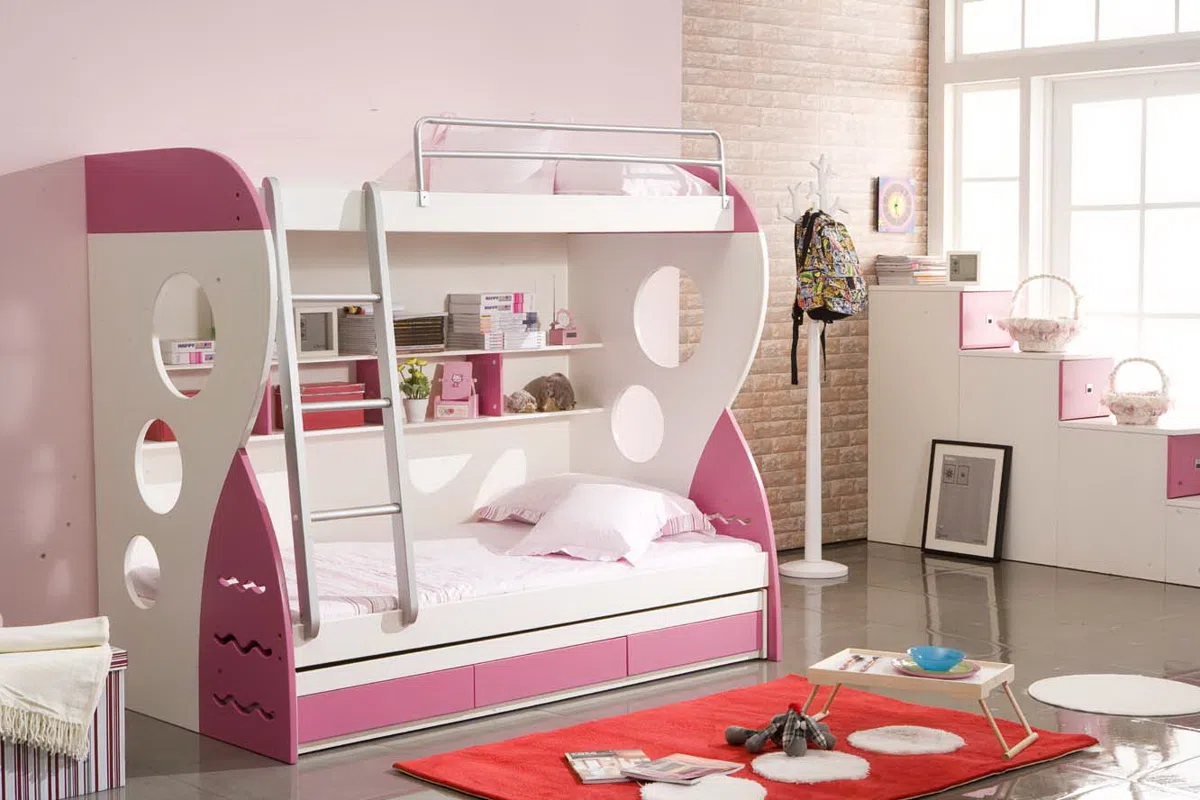 Beds and bedrooms 547