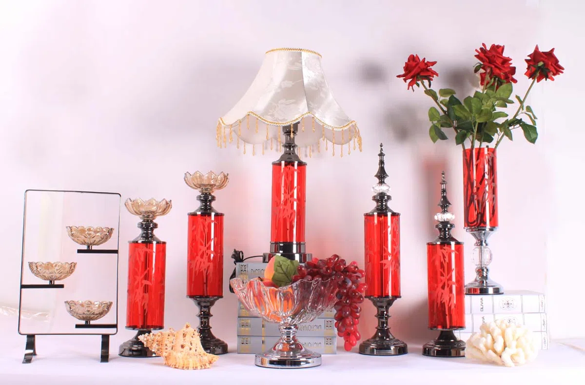 Candle holders and candelabras K112