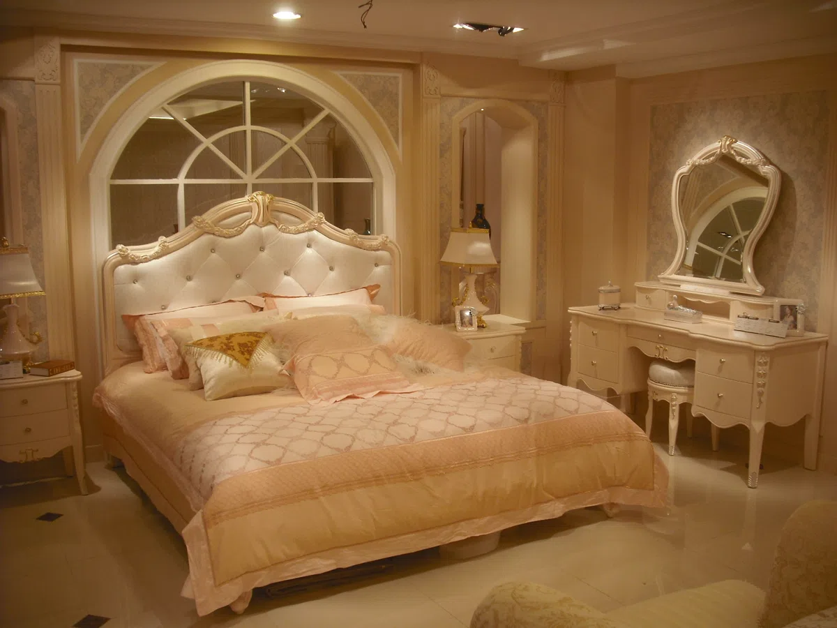 Furniture sets and selections 0CB2B1FFBF05