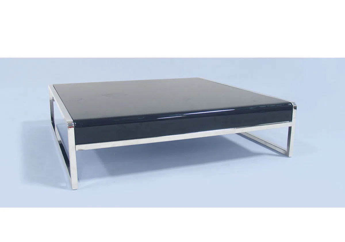 Tables, consoles and tabletops CJ8822