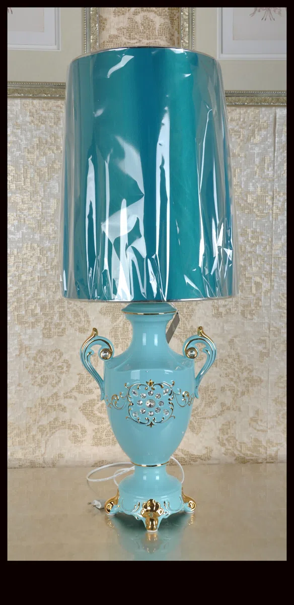 Candle holders and candelabras Z31-195