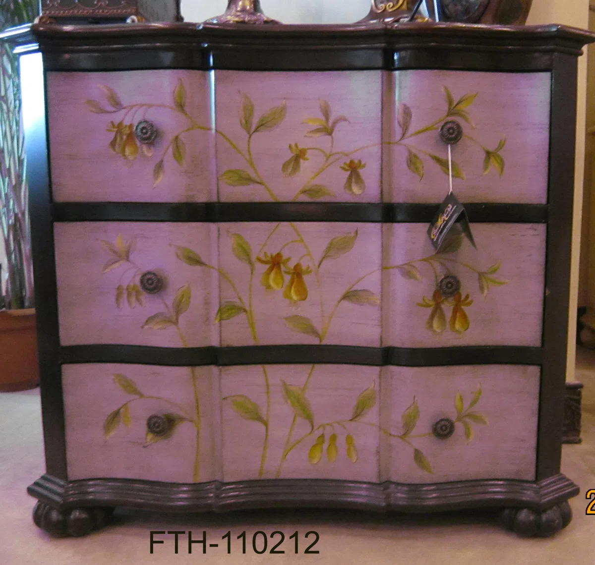 Cabinets, dressers and shelves FTH-110212