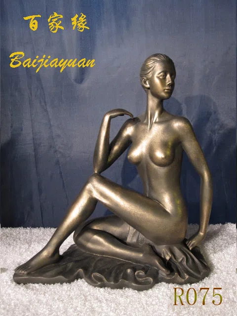 Статуэтки и скульптурный декор R075