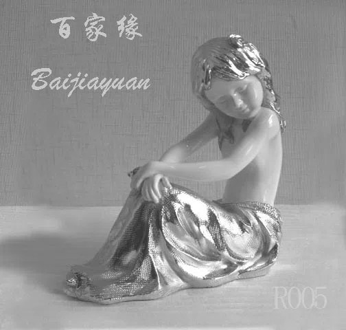 Статуэтки и скульптурный декор R005