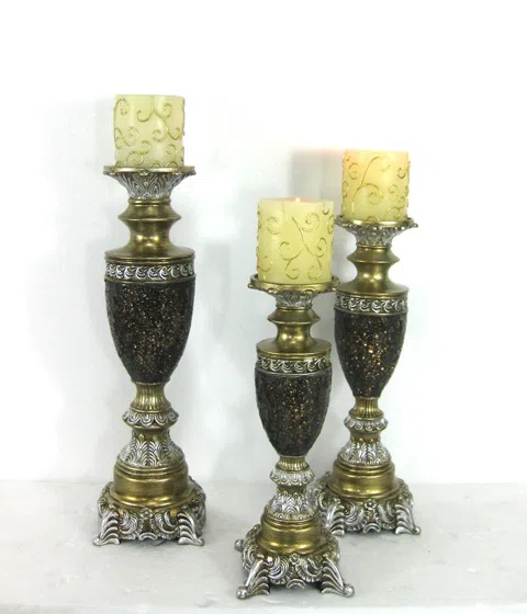 Candle holders and candelabras N004-D