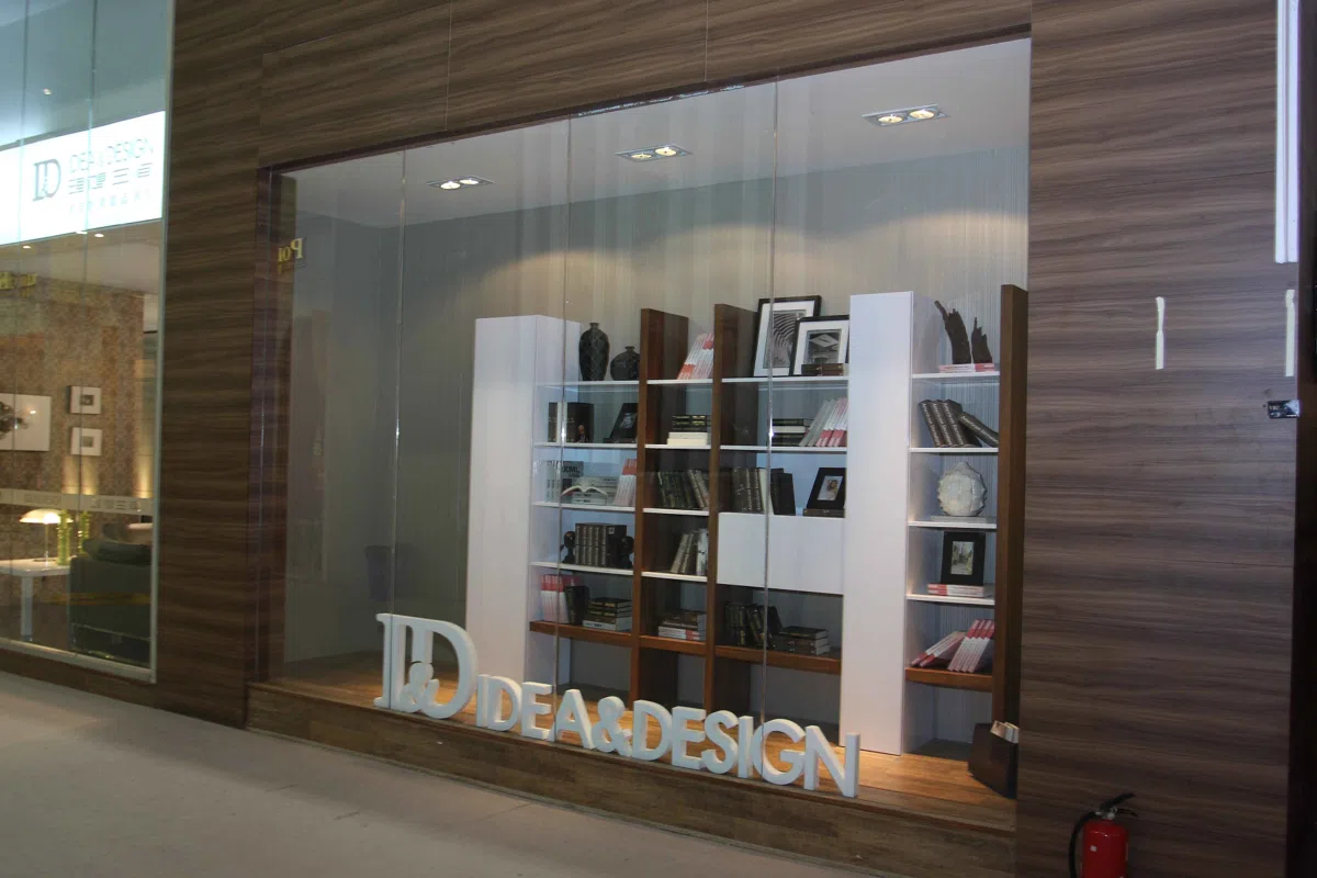 Mixed catalogues and selections DPP_0213