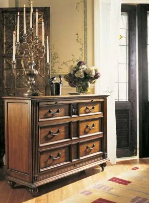 Cabinets, dressers and shelves 320-832