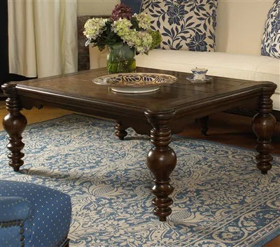 Tables, consoles and tabletops 720_910_fpo