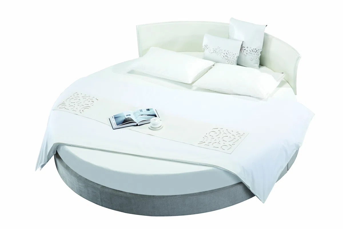Beds and bedrooms TB1073
