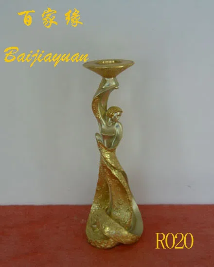Статуэтки и скульптурный декор R020