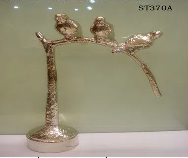 Статуэтки и скульптурный декор ST370A