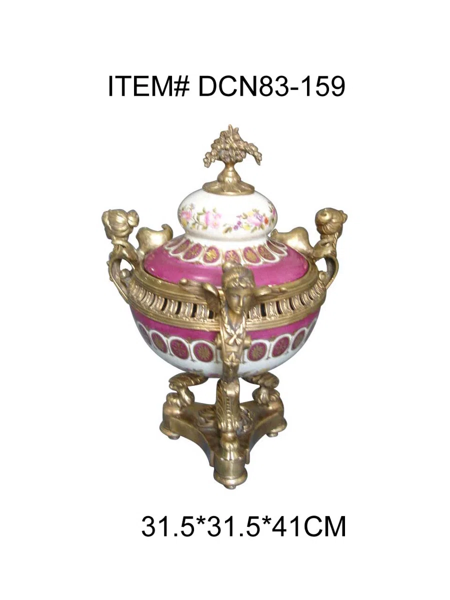 Candle holders and candelabras FTDCN83-159