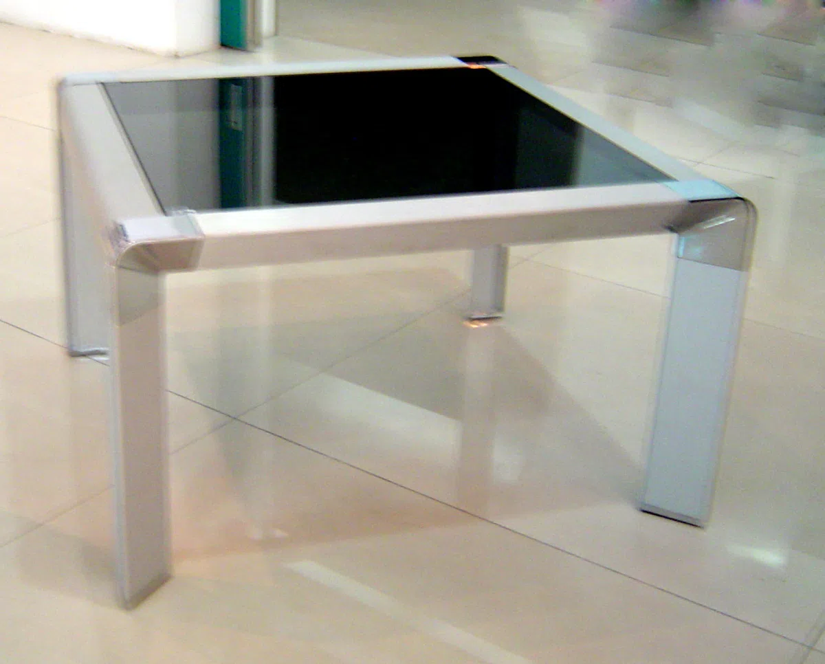 Tables, consoles and tabletops CJ555B