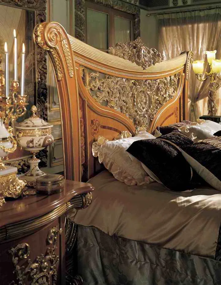 Beds and bedrooms 222474E81813
