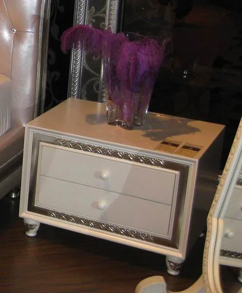 Cabinets, dressers and shelves NN-050