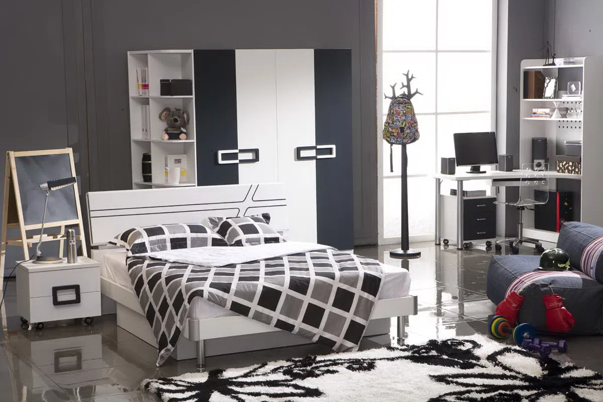 Beds and bedrooms 822