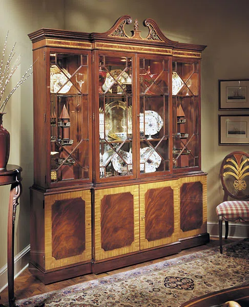 Cabinets, dressers and shelves 49