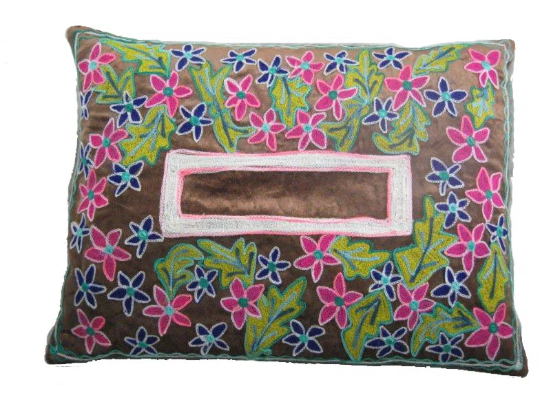 Textiles, curtains and cushions 9074