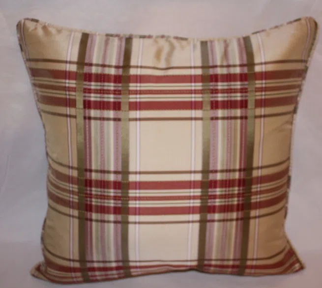 Textiles, curtains and cushions 030
