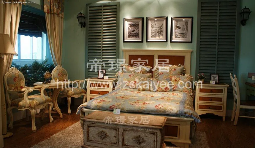 Beds and bedrooms 3
