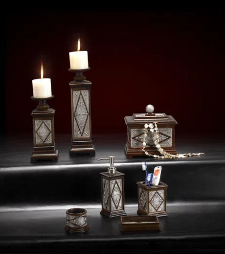 Candle holders and candelabras 26C73280B84F