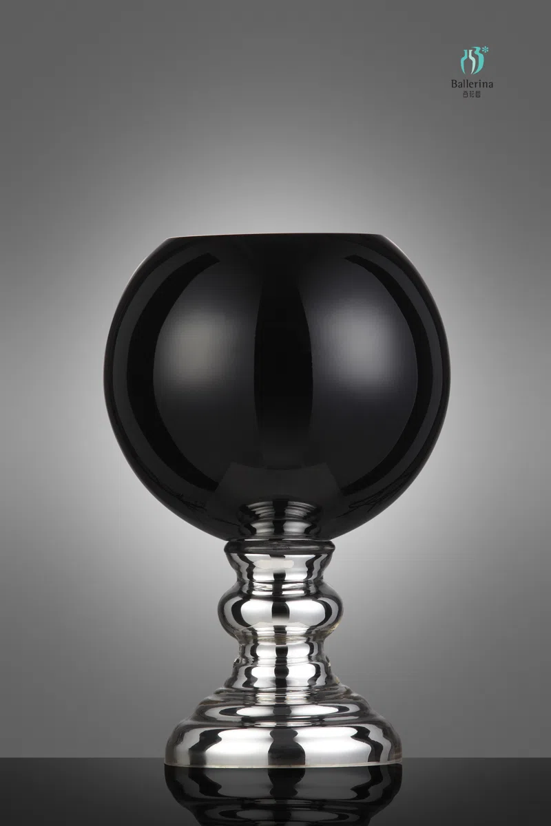 Candle holders and candelabras 289FA9C2A6F8