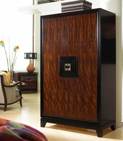 Cabinets, dressers and shelves 540-130