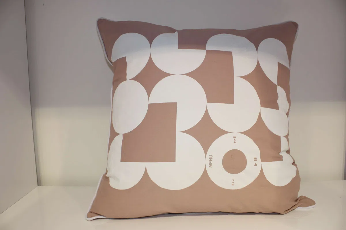 Textiles, curtains and cushions 034