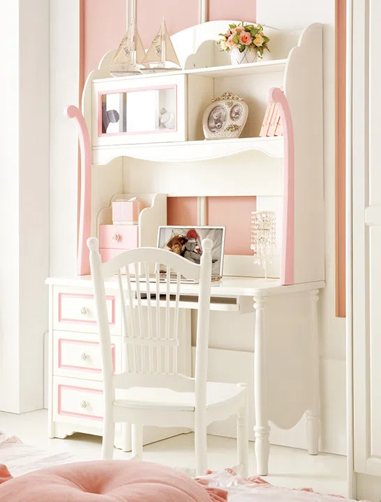 Beds and bedrooms 11.