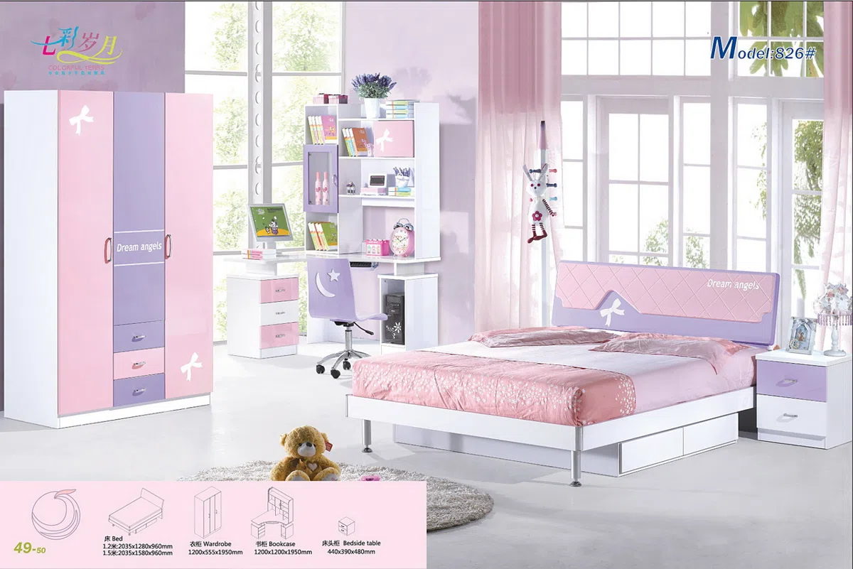 Beds and bedrooms 826
