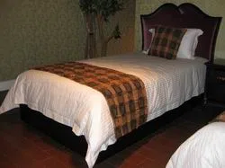 Beds and bedrooms IMG_4923