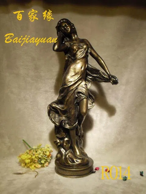 Статуэтки и скульптурный декор R014
