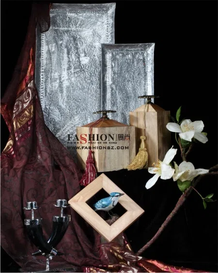 Mixed catalogues and selections 92