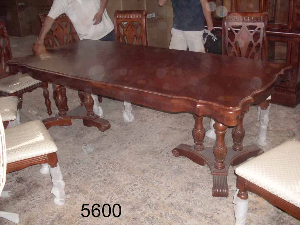 Tables, consoles and tabletops SDC11319