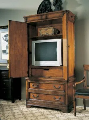 Cabinets, dressers and shelves 320-131-132C