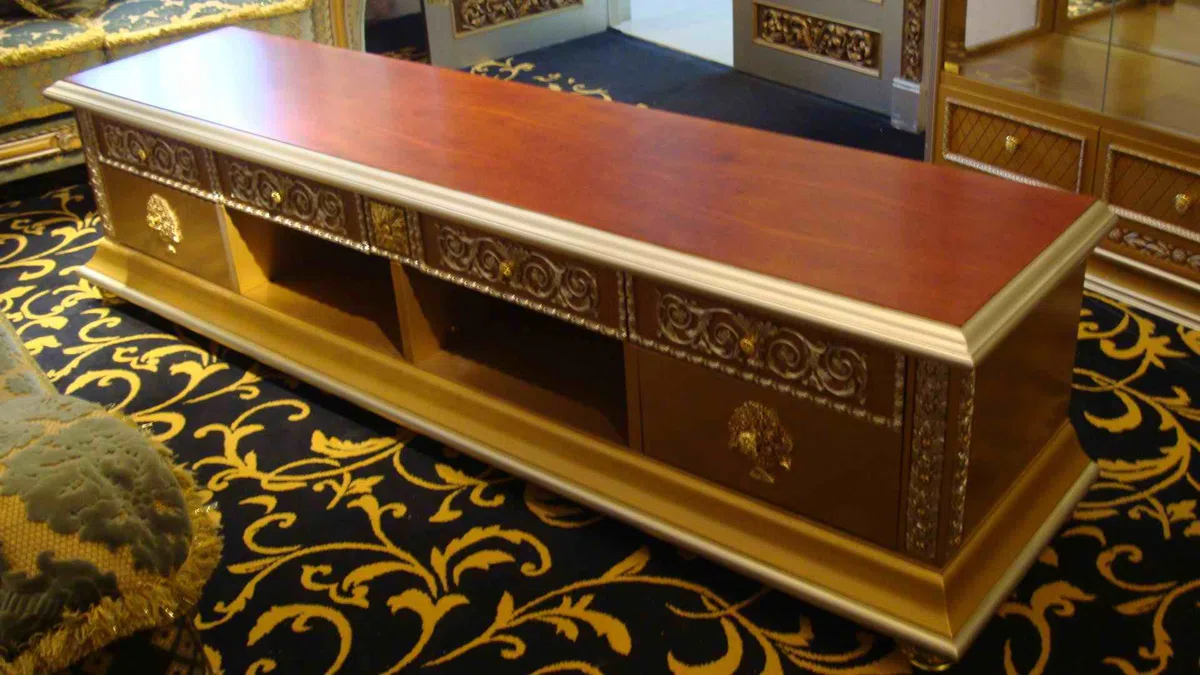 Tables, consoles and tabletops 321FBECA6399