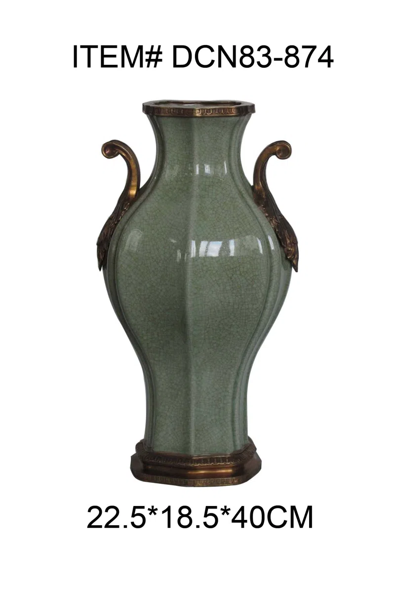Decor and interior accessory selections DCN83-874
