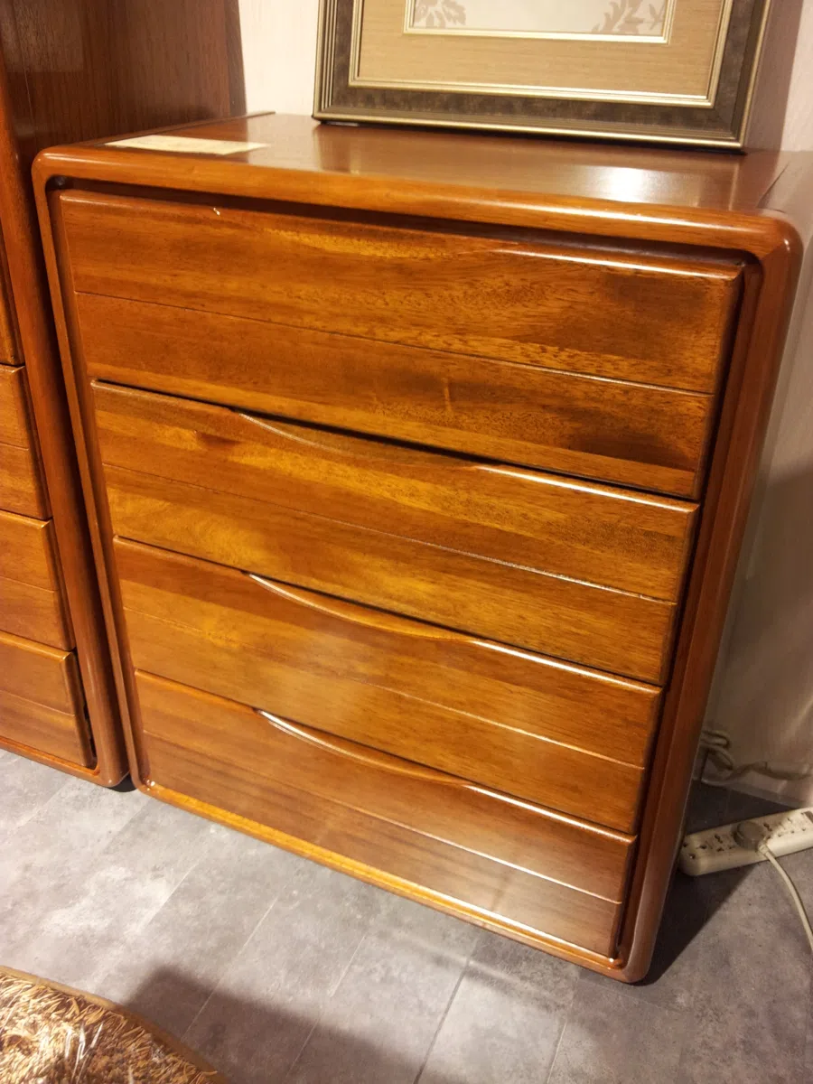Cabinets, dressers and shelves 378E4C1A97B5