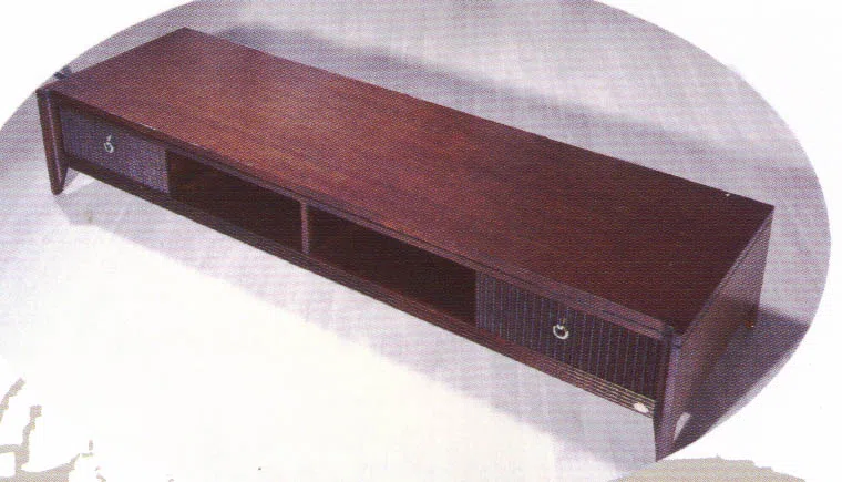 Tables, consoles and tabletops WB523
