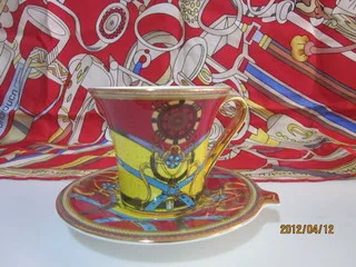 Посуда, подносы и декоративные блюда 38F504FE35BC