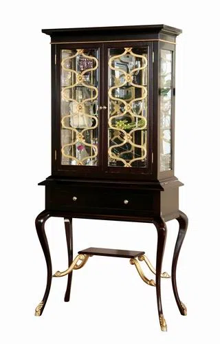 Cabinets, dressers and shelves N01-036