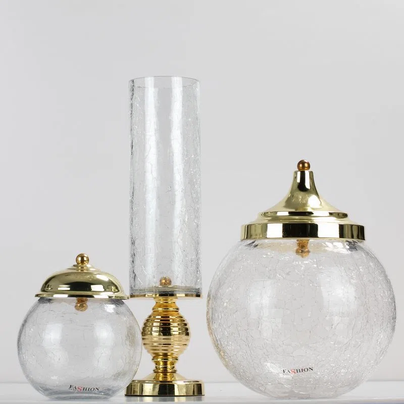 Candle holders and candelabras 28