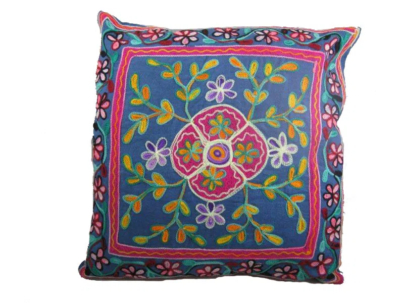 Textiles, curtains and cushions 9089