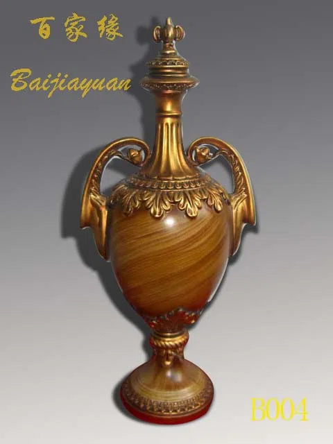Decor and interior accessory selections B004