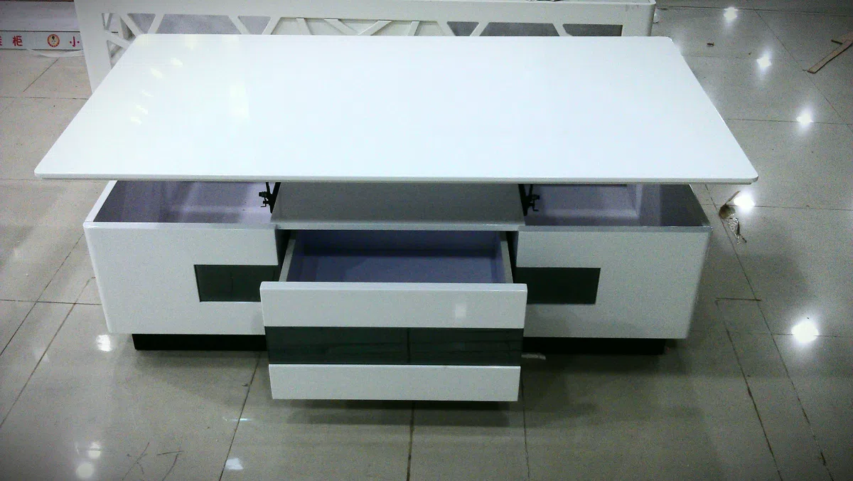 Tables, consoles and tabletops CJ838