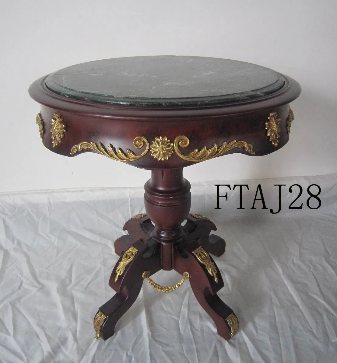 Mixed catalogues and selections FTAJ28