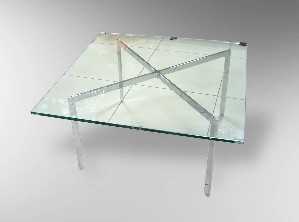 Tables, consoles and tabletops CJ581