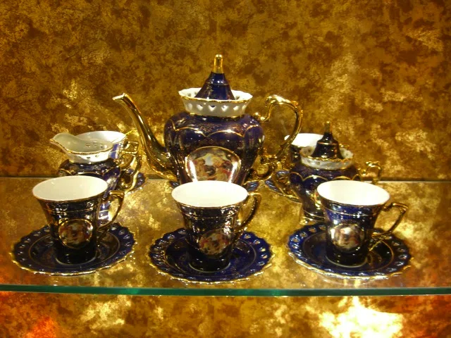 Посуда, подносы и декоративные блюда 4476EC17CB82